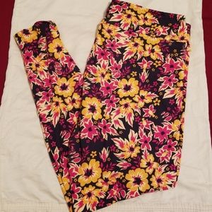 TC2 Lularoe leggings